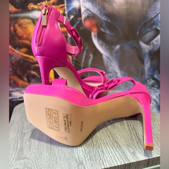 Anne Michelle Thrilling Barbie Pink Chain Link Platform Heels Size 7.5 - Picture 9 of 11